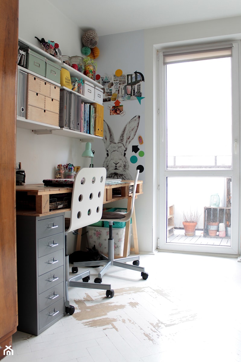 Kącik biurowy "Po" - zdjęcie od Enjoy Your Home