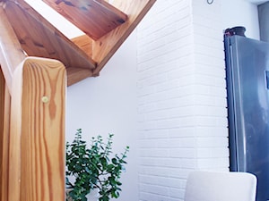 Mieszkanie - Gdynia Kack - Mała biała jadalnia jako osobne pomieszczenie, styl skandynawski - zdjęcie od Autors.KA