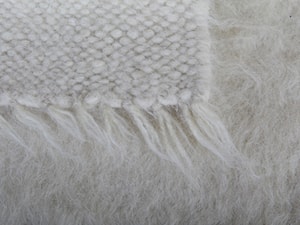 Macro white woven rug. - zdjęcie od Rostyslav Sheptykin