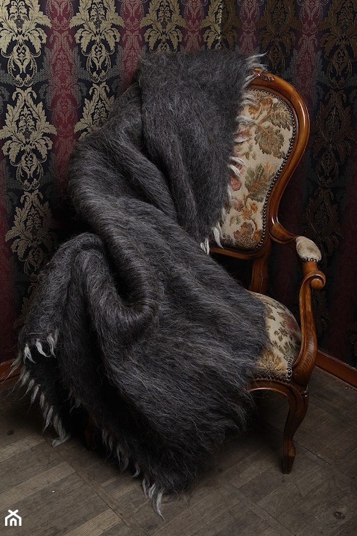 handwoven rug - zdjęcie od Rostyslav Sheptykin - Homebook