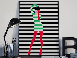 Plakat Kobieta w zielonej sukience - zdjęcie od 4rooms