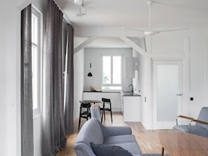 Wakacyjny apartament w Międzyzdrojach II - Salon, styl minimalistyczny - zdjęcie od Loft Kolasiński