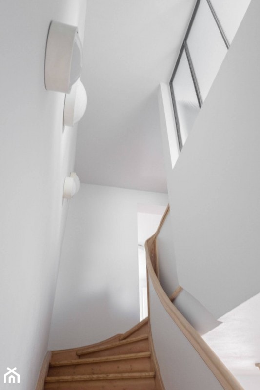 Dom przy parku - Schody, styl minimalistyczny - zdjęcie od Loft Kolasiński - Homebook