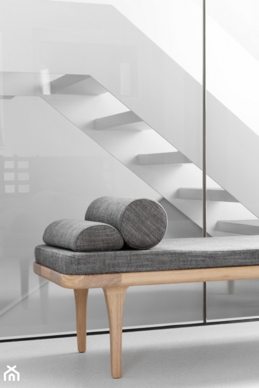 Dom na Prenzlauer Berg - Schody, styl minimalistyczny - zdjęcie od Loft Kolasiński