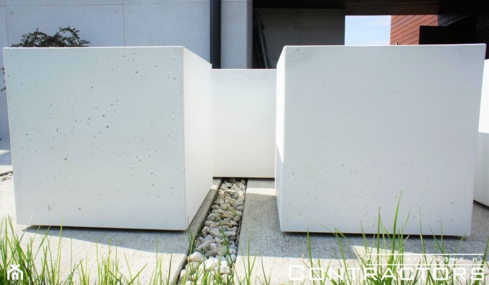 Donice z betonu architektonicznego - zdjęcie od CONTRACTORS beton architektoniczny - Homebook