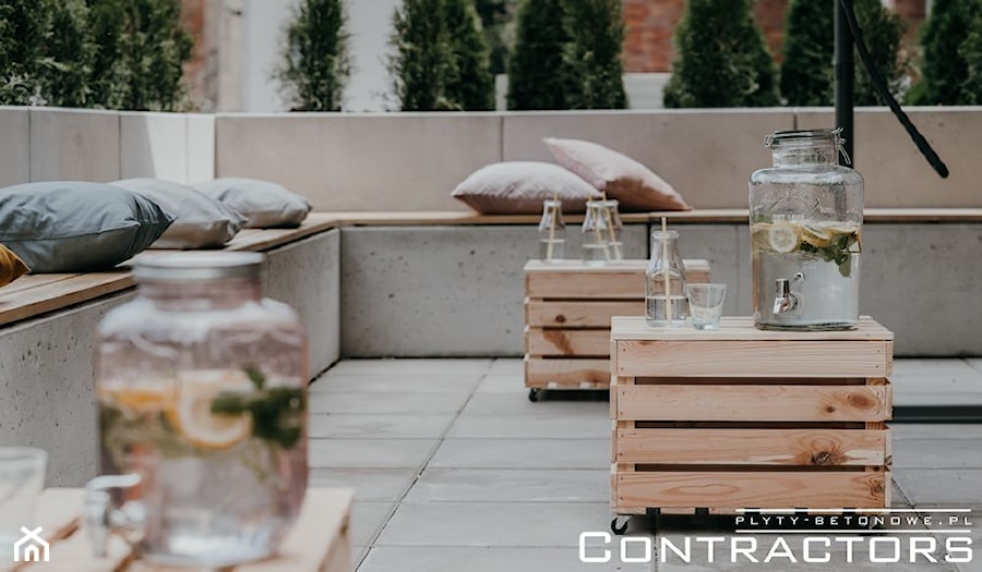Siedzisko/ławka z betonu architektonicznego - zdjęcie od CONTRACTORS beton architektoniczny