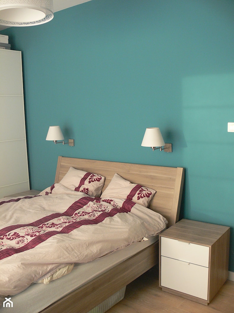 Kinkiety nad łóżkiem - nowy element w sypialni - zdjęcie od Ciekawe Wnętrza - Homebook