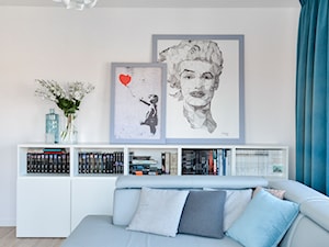 Mieszkanie II w zabudowie wielorodzinnej - Mały biały salon, styl skandynawski - zdjęcie od SAŁATA-Pracownia Architektury Wnętrz
