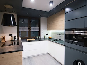 Projekt domu w Sławniowie - Kuchnia, styl nowoczesny - zdjęcie od InDecor
