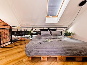 Realizacja projektu mieszkania z antresola - Sypialnia, styl industrialny - zdjęcie od All Design Agnieszka Lorenc