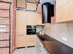 Realizacja projektu mieszkania z antresola - Kuchnia, styl industrialny - zdjęcie od All Design Agnieszka Lorenc