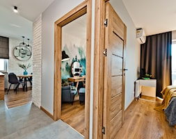 Mieszkanie z zielenią REALIZACJA - Hol / przedpokój, styl nowoczesny - zdjęcie od All Design Agnieszka Lorenc - Homebook