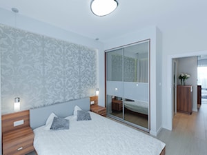Realizacja mieszkanie na wynajem Kraków 2 - Duża biała szara sypialnia, styl nowoczesny - zdjęcie od All Design Agnieszka Lorenc