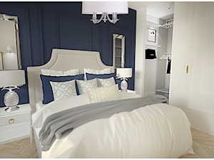 Projekt apartamentu 55 m2 w Warszawie - Mała biała niebieska sypialnia, styl glamour - zdjęcie od Interior Maker wnętrza