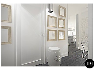 Projekt apartamentu 70m2 w Białymstoku - Hol / przedpokój, styl skandynawski - zdjęcie od Interior Maker wnętrza