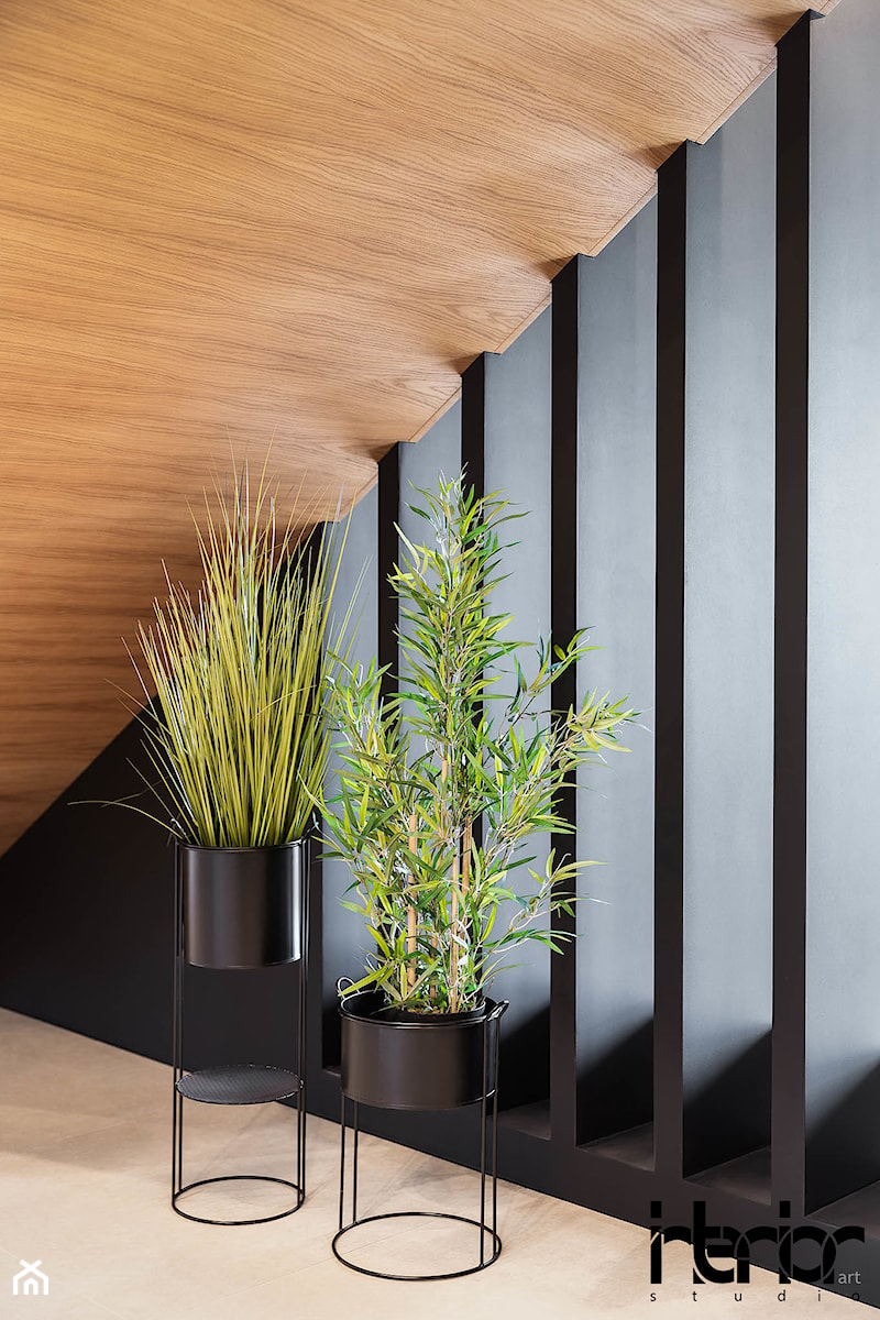 Realizacja domu jednorodzinnego - Schody, styl nowoczesny - zdjęcie od interior art studio