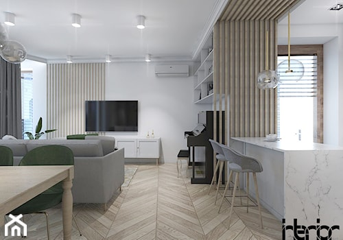 Apartament w Warszawie - Średni biały salon z kuchnią z jadalnią, styl glamour - zdjęcie od interior art studio