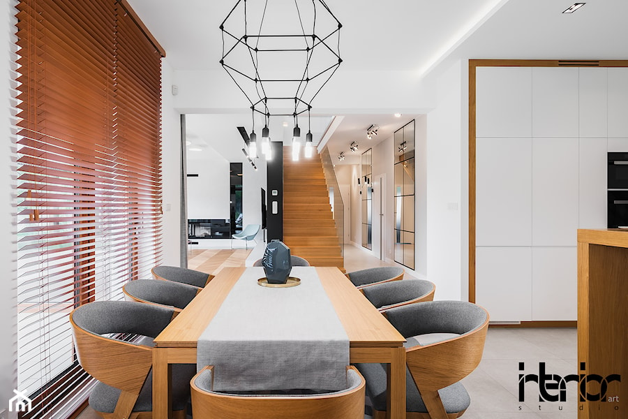 Realizacja domu jednorodzinnego - Jadalnia, styl nowoczesny - zdjęcie od interior art studio