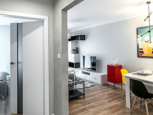 Apartament Szewska w Lublinie - Mały szary hol / przedpokój, styl minimalistyczny - zdjęcie od interior art studio