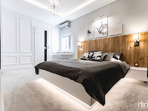 Sesja zdjęciowa Apartamentu Metropolitan Park - Średnia biała szara sypialnia, styl tradycyjny - zdjęcie od interior art studio