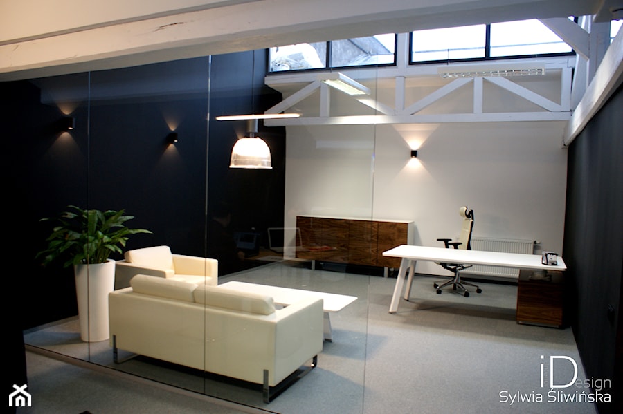 Biuro i showroom w jednym - Biuro - zdjęcie od Sylwia Śliwińska