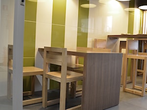 Kuchnia z jadalnią pomieszczenia biurowe - Wnętrza publiczne - zdjęcie od Sylwia Śliwińska