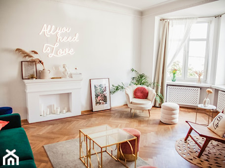 Aranżacje wnętrz - Salon: Ledon All You Need is Love - Ledon Design. Przeglądaj, dodawaj i zapisuj najlepsze zdjęcia, pomysły i inspiracje designerskie. W bazie mamy już prawie milion fotografii!