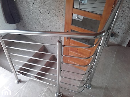 Aranżacje wnętrz - Taras: Balustrady ze stali nierdzewnej - Taras - rail-inox. Przeglądaj, dodawaj i zapisuj najlepsze zdjęcia, pomysły i inspiracje designerskie. W bazie mamy już prawie milion fotografii!