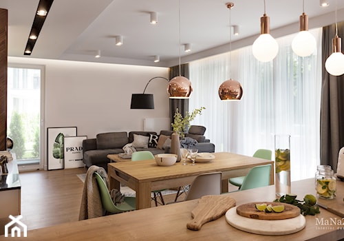 apartament nad Wisłą w Krakowie - Średnia biała jadalnia w salonie, styl skandynawski - zdjęcie od MaNaZa