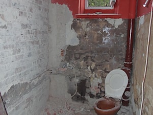 łazienka przed remontem - zdjęcie od aneczka82