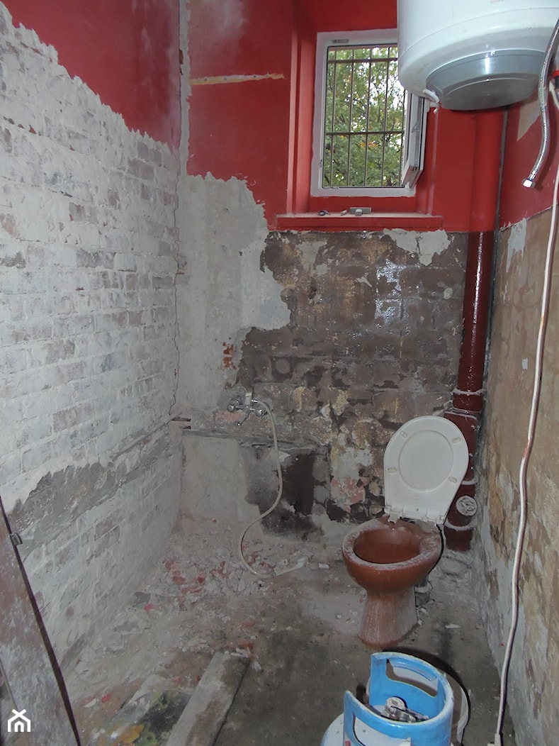 łazienka przed remontem - zdjęcie od aneczka82 - Homebook