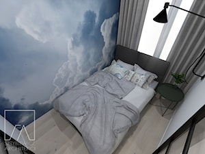 MIESZKANIA LOFT / WERSJA 1 - Mała biała niebieska sypialnia, styl industrialny - zdjęcie od SZTYBLEWICZ_architekci