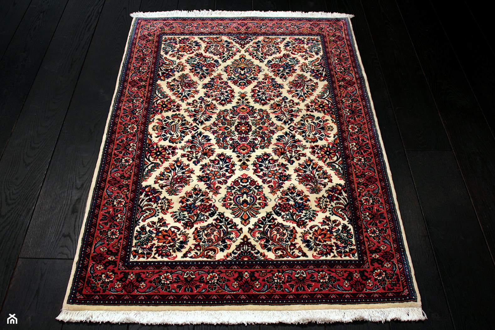 Tradycyjny dywan perski "Saruk/Sarouk" - zdjęcie od Sarmatia Trading - Awangardowe Wyposażenie Wnętrz - Homebook
