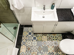 Mała łazienka, styl rustykalny - zdjęcie od Michał Markiewicz