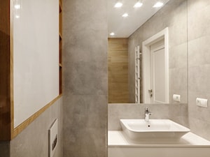 dom 107 m2 Bydgoszcz - Mała bez okna z punktowym oświetleniem łazienka, styl nowoczesny - zdjęcie od pracowania projektowa Danieli Czachowskiej