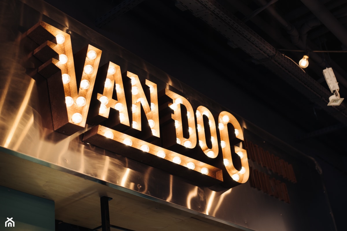 Van Dog Koneser - zdjęcie od 370studio - Homebook