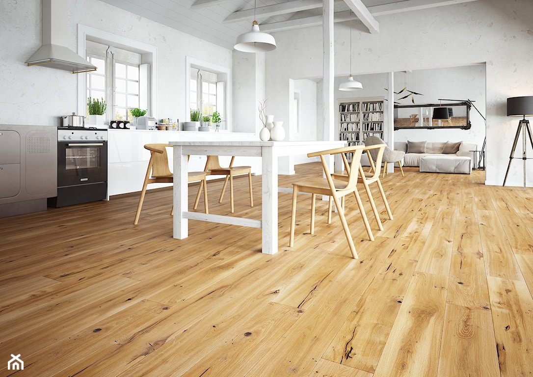 drewniana podłoga w kuchni, drewniana podłoga w salonie z aneksem