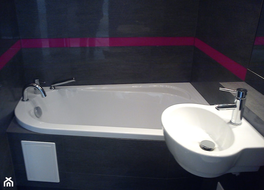 łazienki - Łazienka, styl minimalistyczny - zdjęcie od NEFRYT pracownia architektury i wnętrz