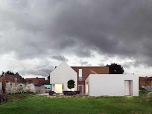 Dom w Nowej Soli - Nowoczesne domy, styl nowoczesny - zdjęcie od Reform Architekt Marcin Tomaszewski