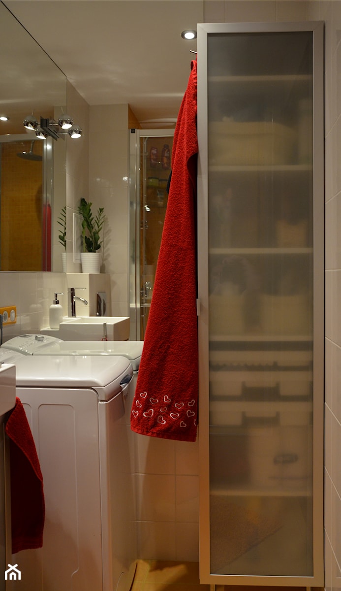 Mała łazienka w bloku - Łazienka, styl nowoczesny - zdjęcie od Agnieszka Bartoszek 2