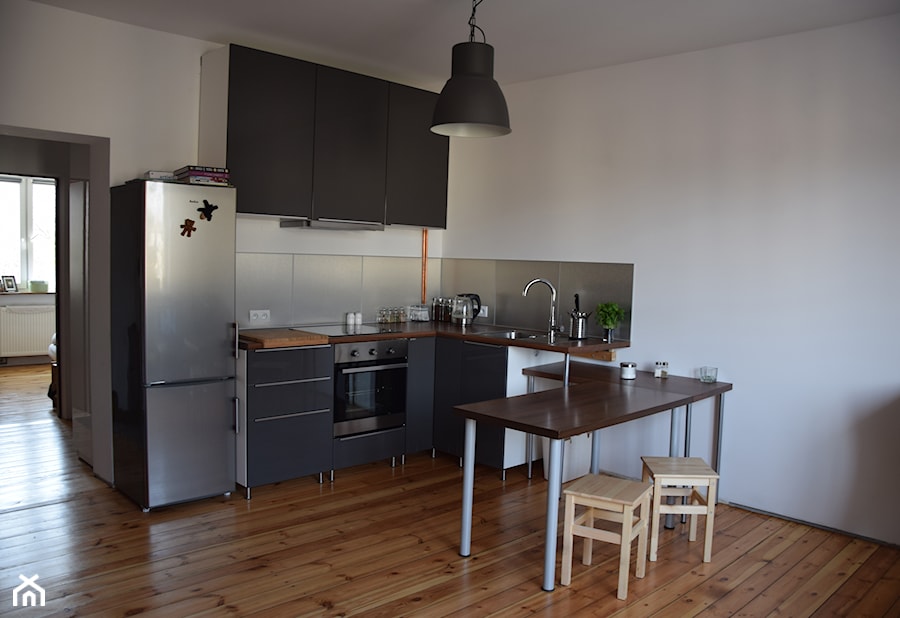 Nasze małe, pierwsze mieszkanie - Kuchnia - zdjęcie od molatylek