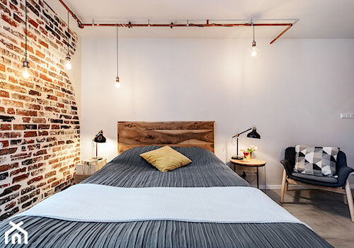 Projekt mieszkania 27m2 - Średnia szara sypialnia na poddaszu, styl industrialny - zdjęcie od AnEd Design - stylizacja wnętrz/home staging/fotografia wnętrz