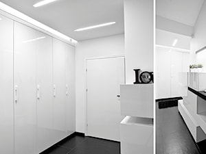 BLACK & WHITE - Hol / przedpokój, styl minimalistyczny - zdjęcie od KLIFF DESIGN