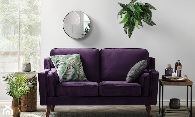 klasyczna fioletowa sofa