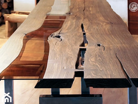 Aranżacje wnętrz - Salon: Bog Oak Table - Old Wood Design. Przeglądaj, dodawaj i zapisuj najlepsze zdjęcia, pomysły i inspiracje designerskie. W bazie mamy już prawie milion fotografii!