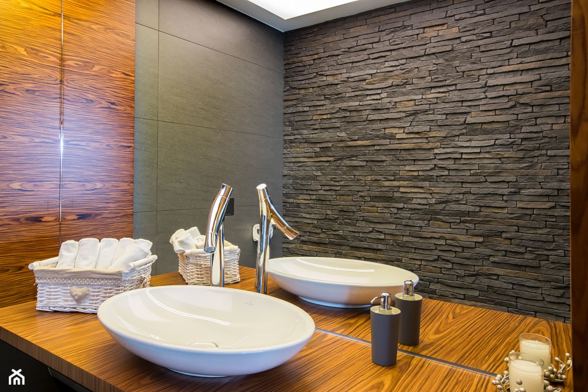 Kamień dekoracyjny SIERRA - Z lustrem łazienka, styl nowoczesny - zdjęcie od STEGU - Homebook