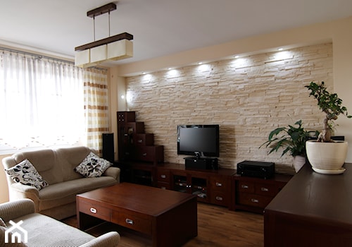 Kamień dekoracyjny Creta - Średni beżowy salon, styl tradycyjny - zdjęcie od STEGU