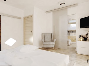 SYPIALNIA Z GARDEROBĄ - Średnia biała sypialnia z garderobą, styl nowoczesny - zdjęcie od FORMA - Pracownia Architektury Wnętrz