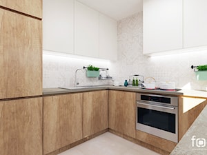 DOM KLINY - Średnia zamknięta z kamiennym blatem szara z zabudowaną lodówką z nablatowym zlewozmywakiem kuchnia w kształcie litery u, styl nowoczesny - zdjęcie od FORMA - Pracownia Architektury Wnętrz