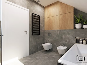 ŁAZIENKA STRUMIANY - Średnia na poddaszu bez okna łazienka, styl nowoczesny - zdjęcie od FORMA - Pracownia Architektury Wnętrz
